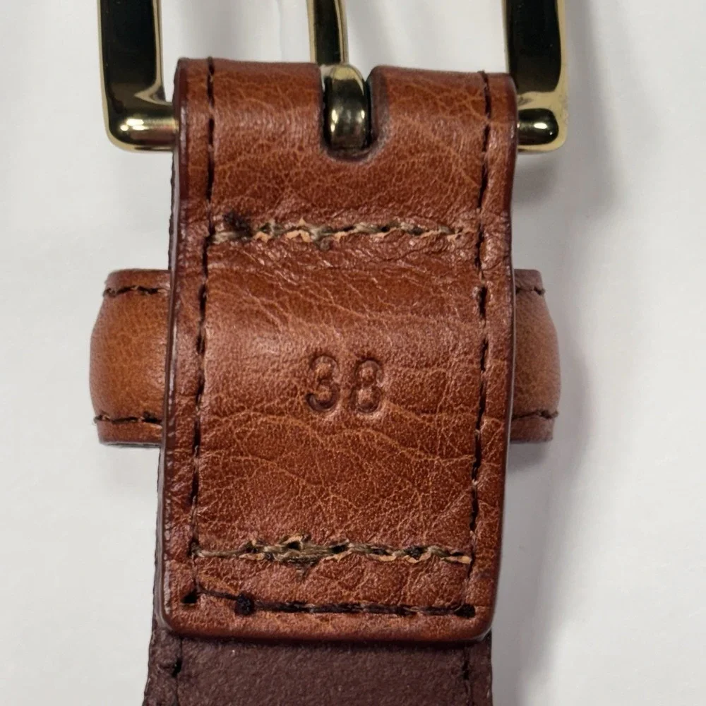 LL Bean Belt Men's 38 Brown Pebbled Leather Brass Buckle Lobsters Preppy Casual